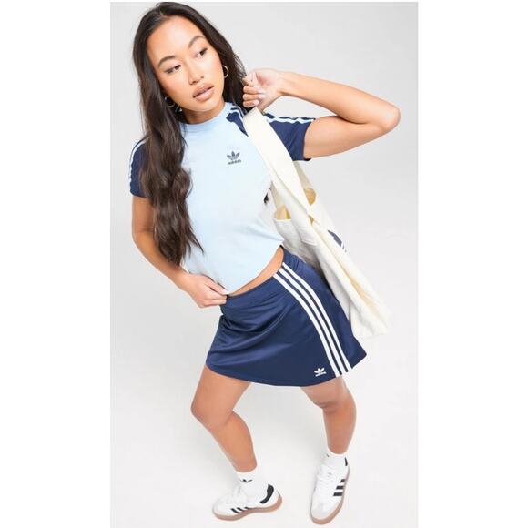 NEW ADIDAS ORIGINALS Adicolor 3-Stripe Mini Skirt Size XL Night Indigo Blue - Picture 1 of 7
